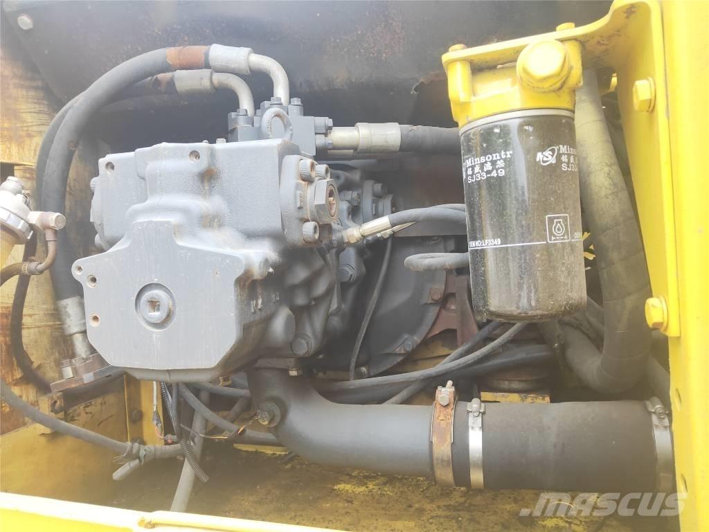 Komatsu PC220-7 Excavatoare pe șenile
