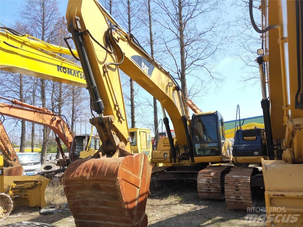 CAT 330C Excavatoare pe șenile
