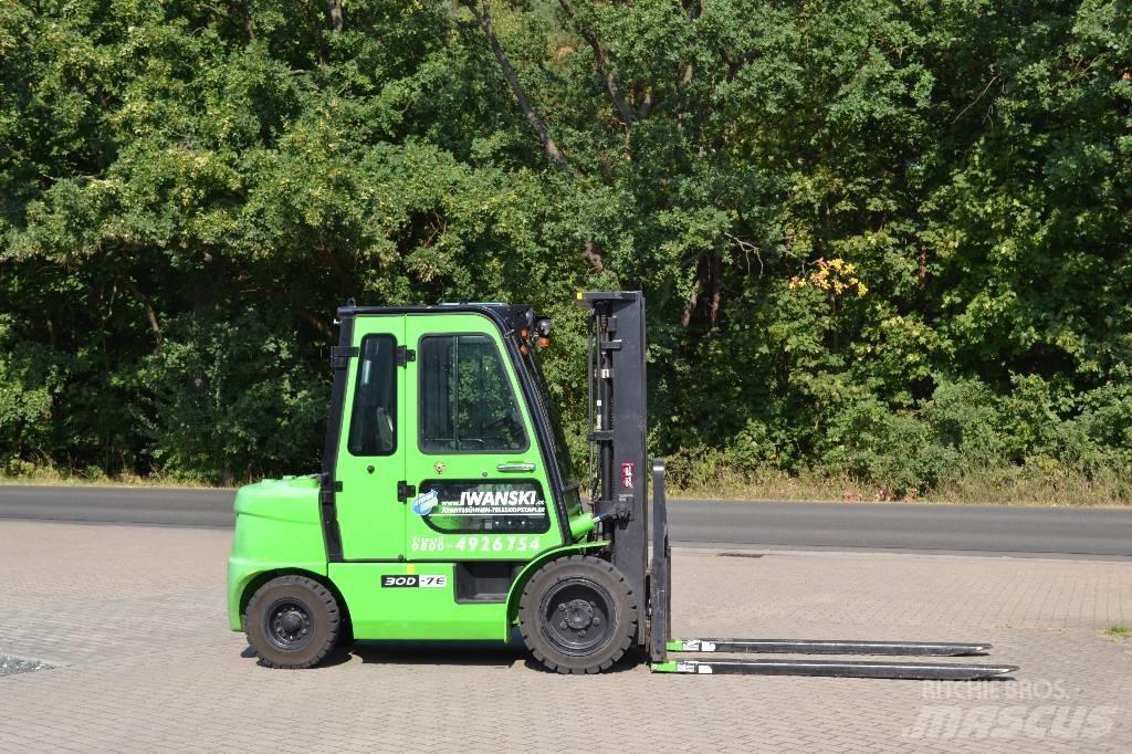 Hyundai 30 D-7 Stivuitor diesel
