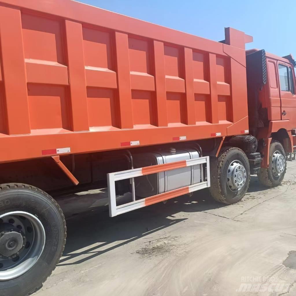 Shacman F3000 8X4 Autobasculanta