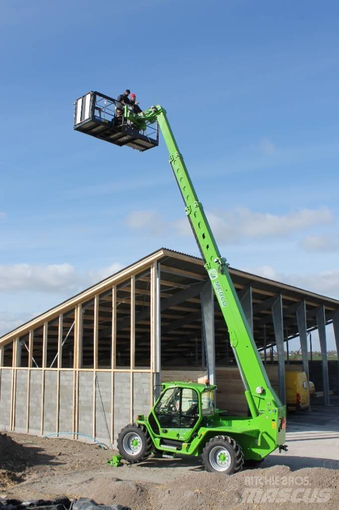 Merlo P40.17 Stivuitoare telescopice