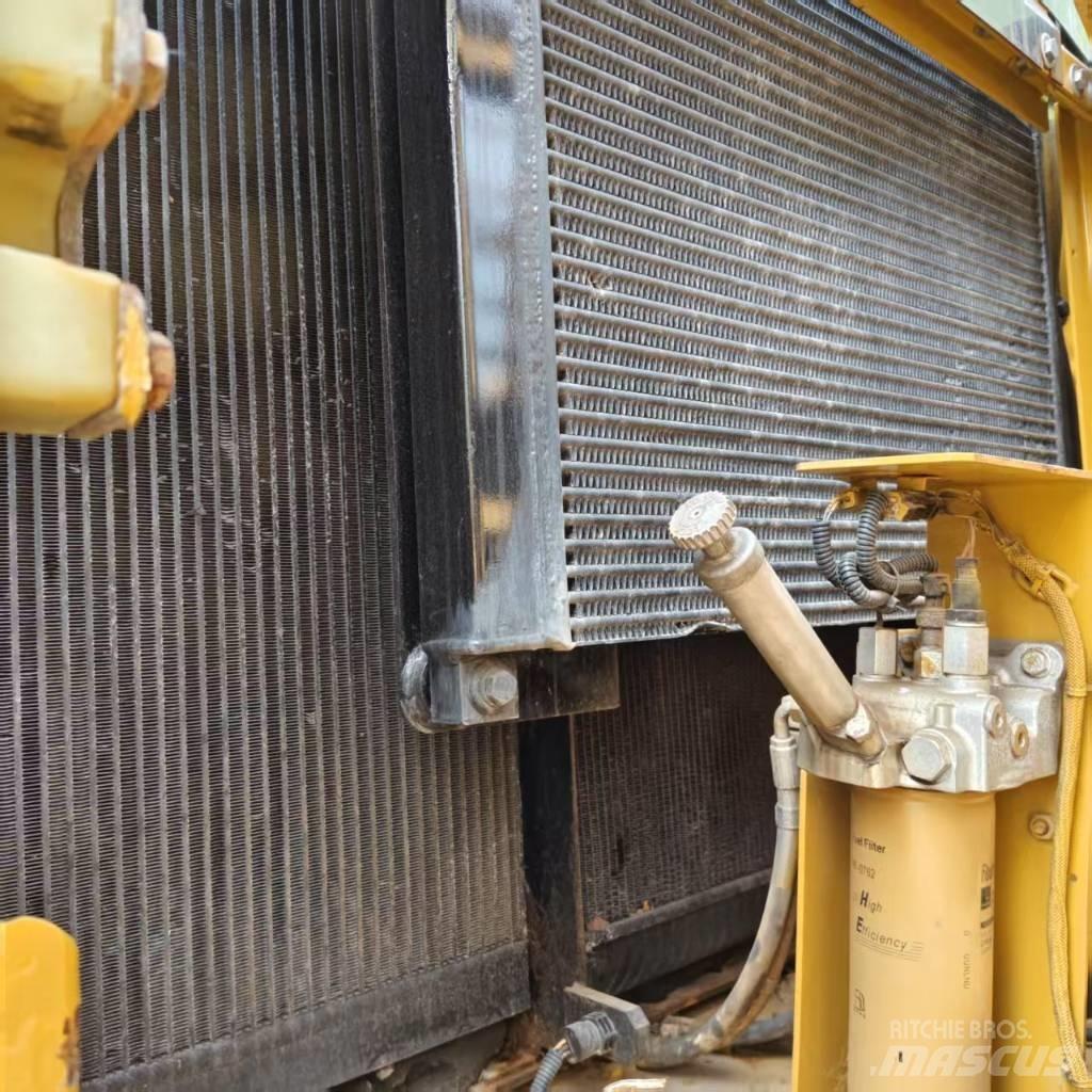 CAT 336 D Excavatoare pe șenile
