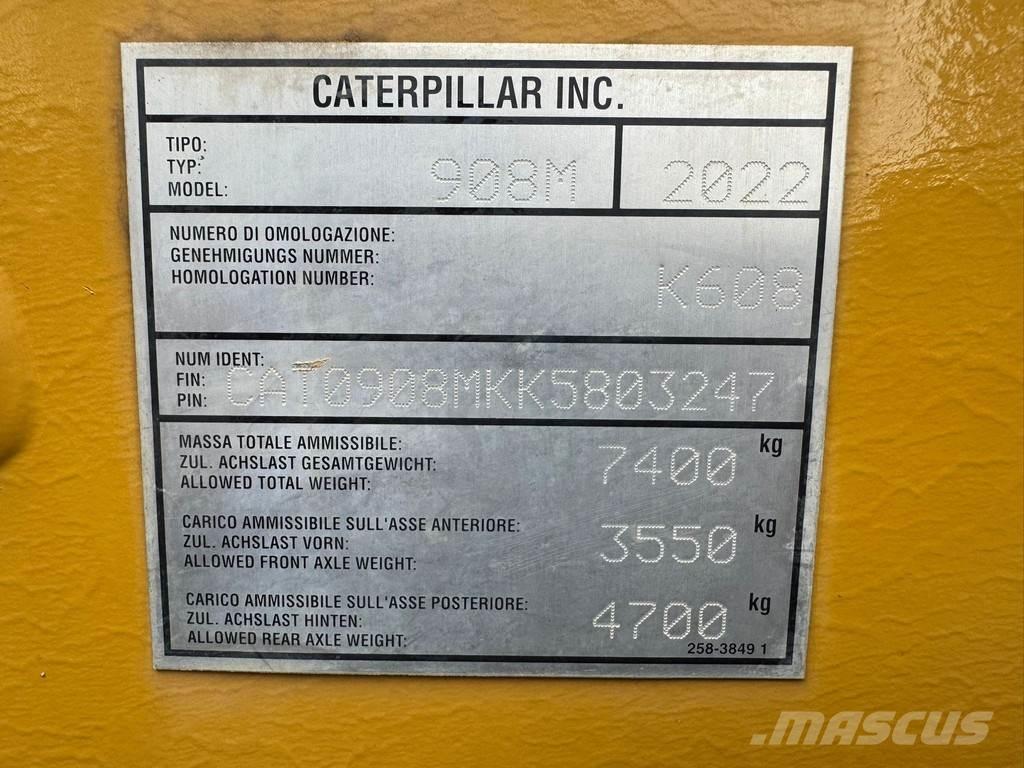 CAT 908M Incarcator pe pneuri