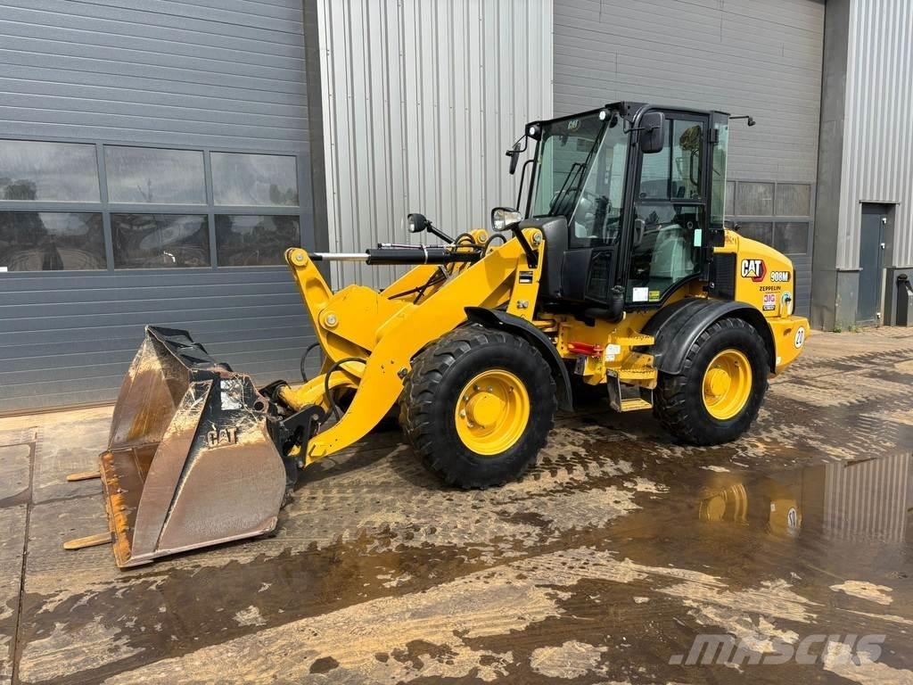 CAT 908M Incarcator pe pneuri