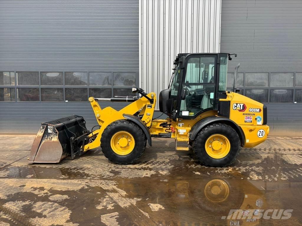 CAT 908M Incarcator pe pneuri