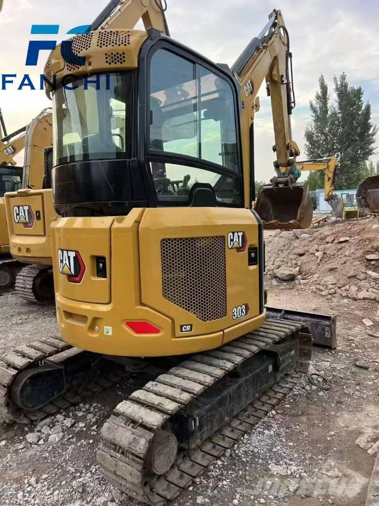 CAT 303 Excavatoare pe șenile
