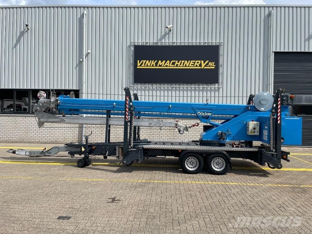 Böcker AHK 30/1500 Macara pentru orice teren