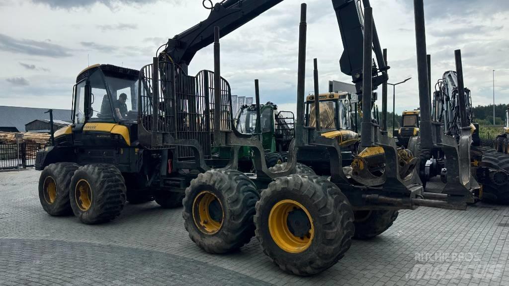 Ponsse Buffalo Transportoare
