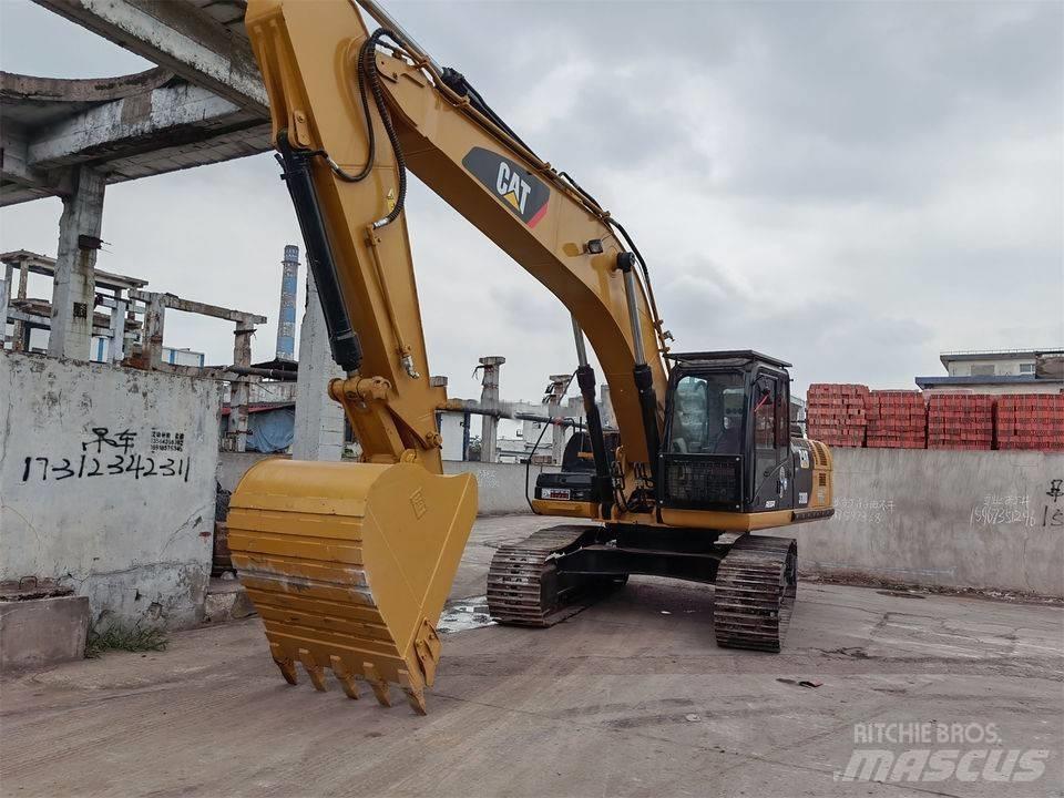 CAT 330DL Excavatoare pe șenile
