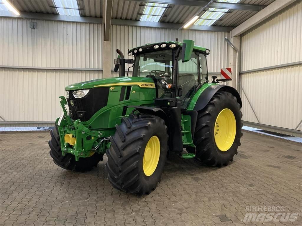 John Deere 6R 215 Tractoare