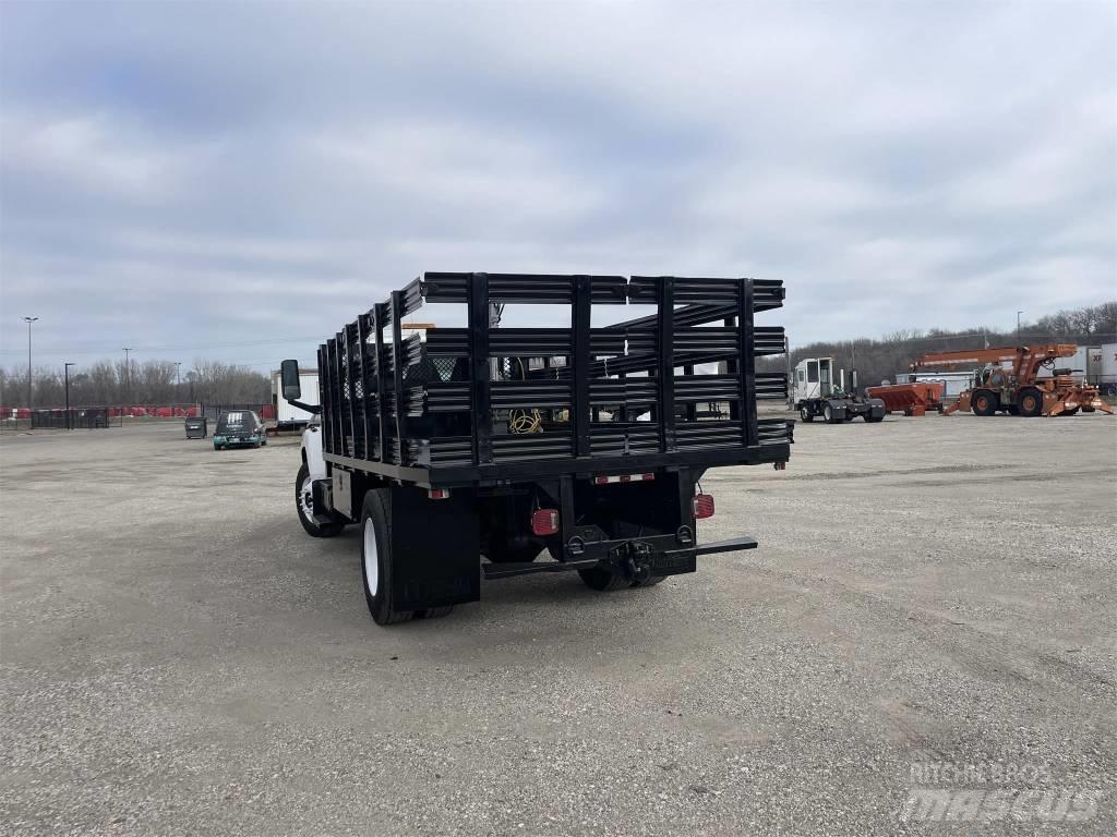 GMC T 7500 Camioane cu macara