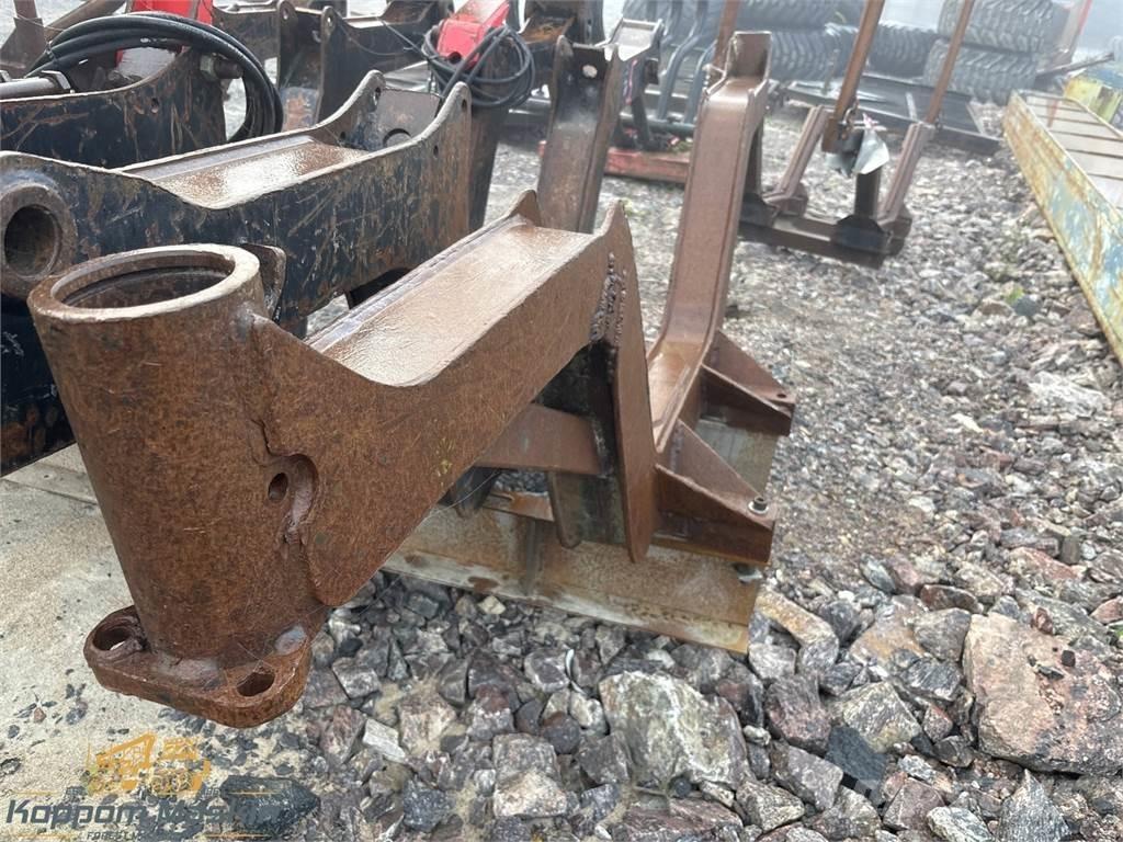 Valmet 890 Alte componente
