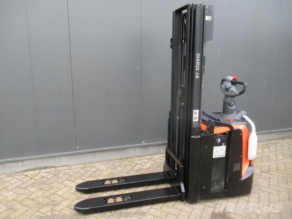 Toyota SPE 120L Transpaleta manuala