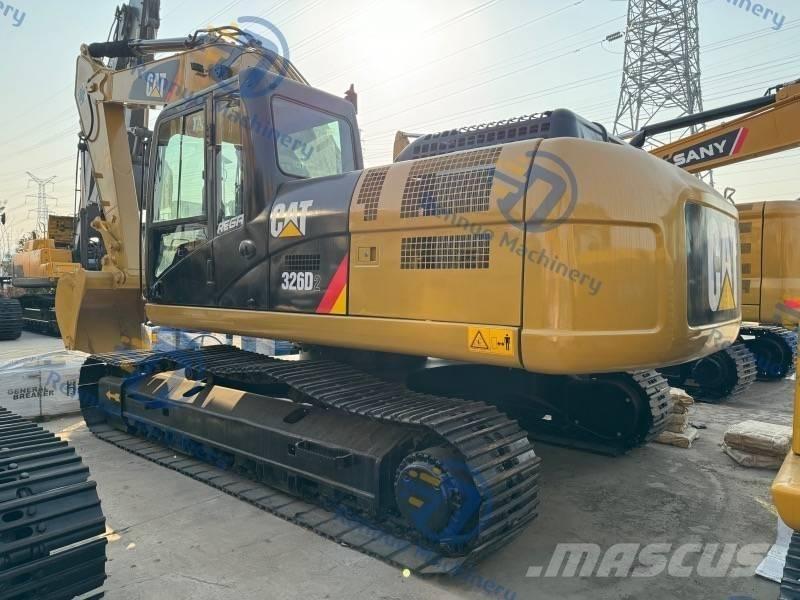 CAT 326D2 Excavatoare pe șenile

