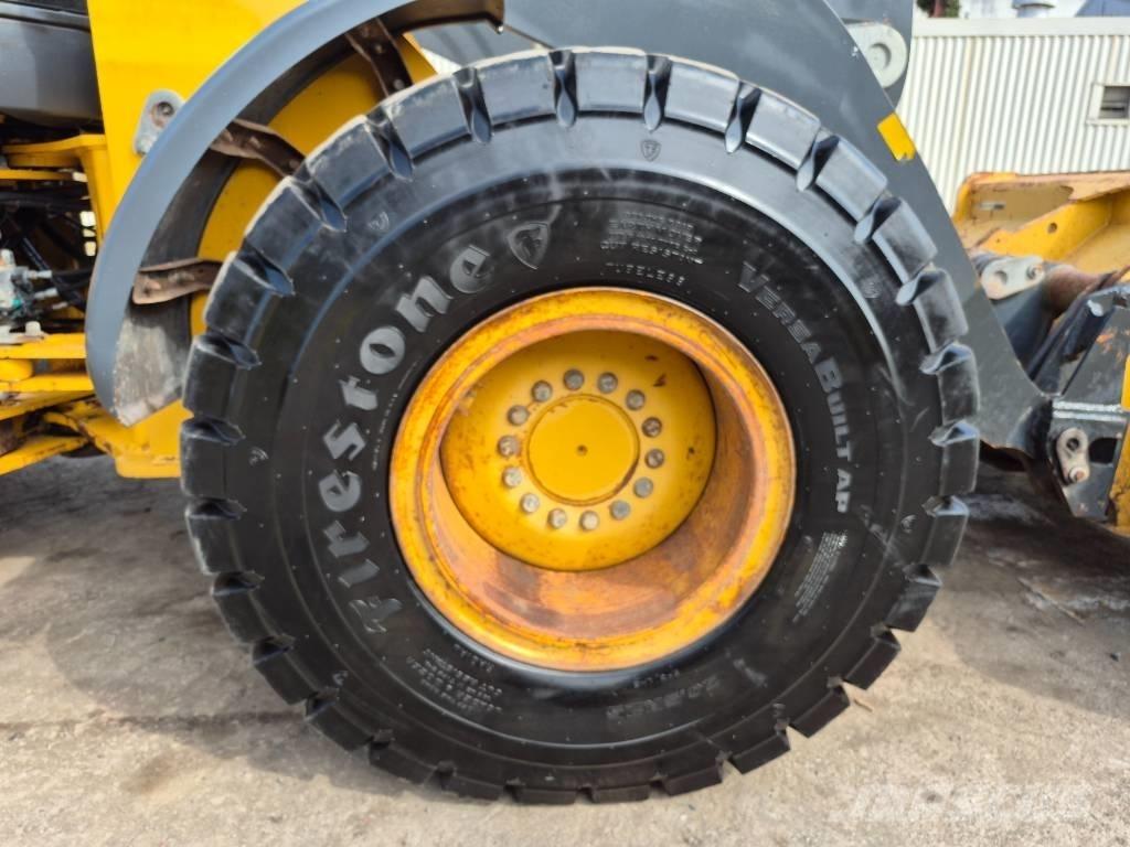 John Deere 544 K Incarcator pe pneuri