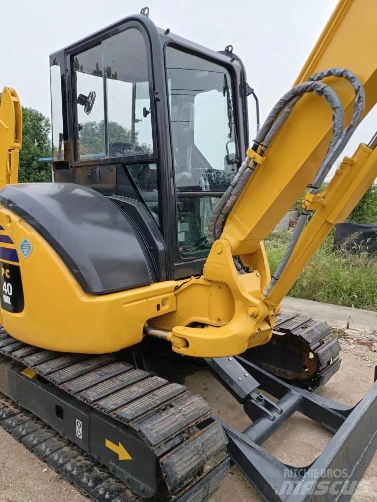 Komatsu PC 55 MR Excavatoare pe șenile
