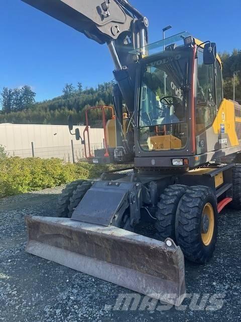 Volvo EW 220 E Excavatoare cu roti