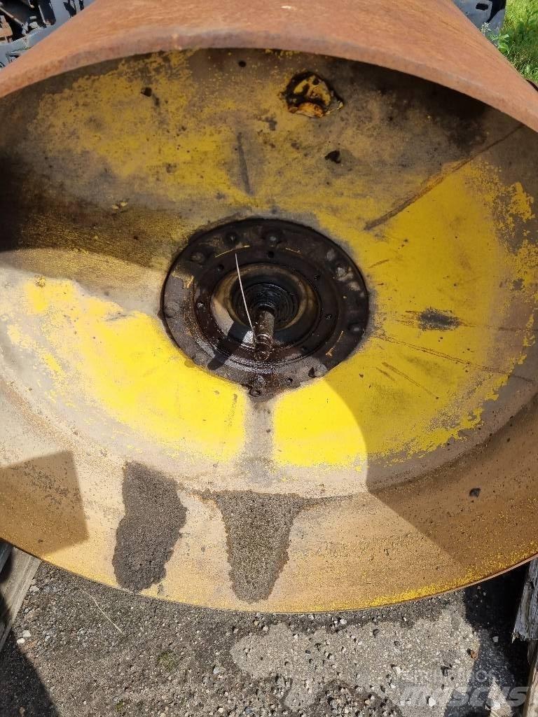 Bomag BW 174 AD Sasiuri si suspensii