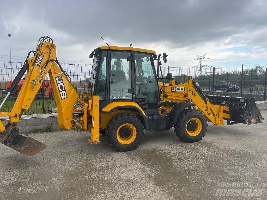 JCB 3 CX / compact Buldoexcavatoare