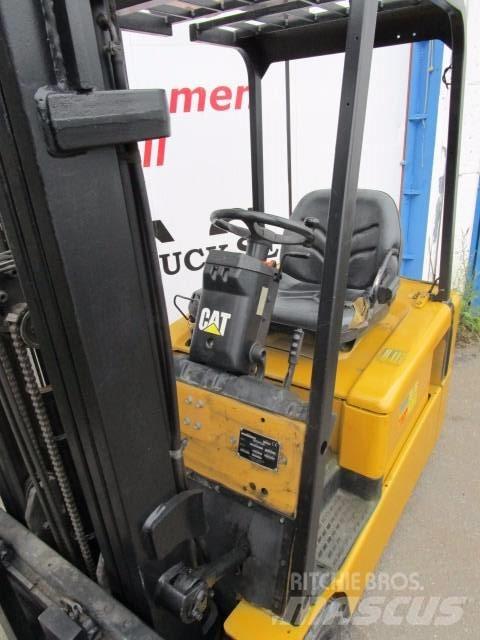 CAT EP18KT Stivuitor electric