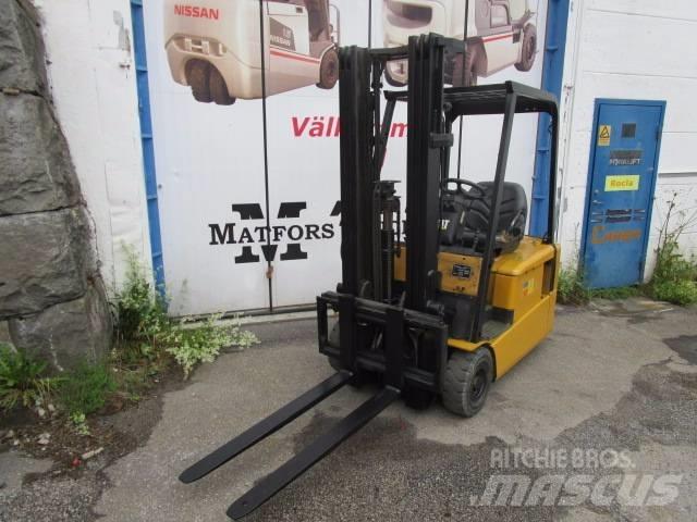 CAT EP18KT Stivuitor electric