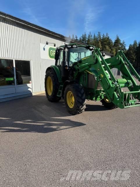 John Deere 6120 M Tractoare