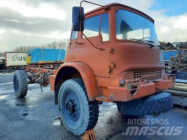 Bedford MJP2 4X4 Camion cabina sasiu