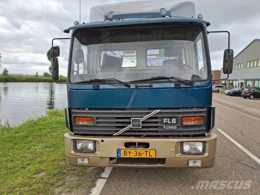 Volvo FL611 Camion cabina sasiu