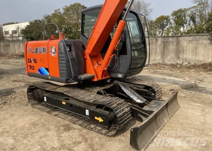 Hitachi ZX 70 Excavatoare pe șenile
