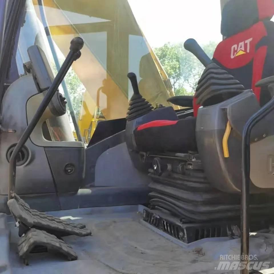 CAT 320 D L Excavatoare 7t - 12t