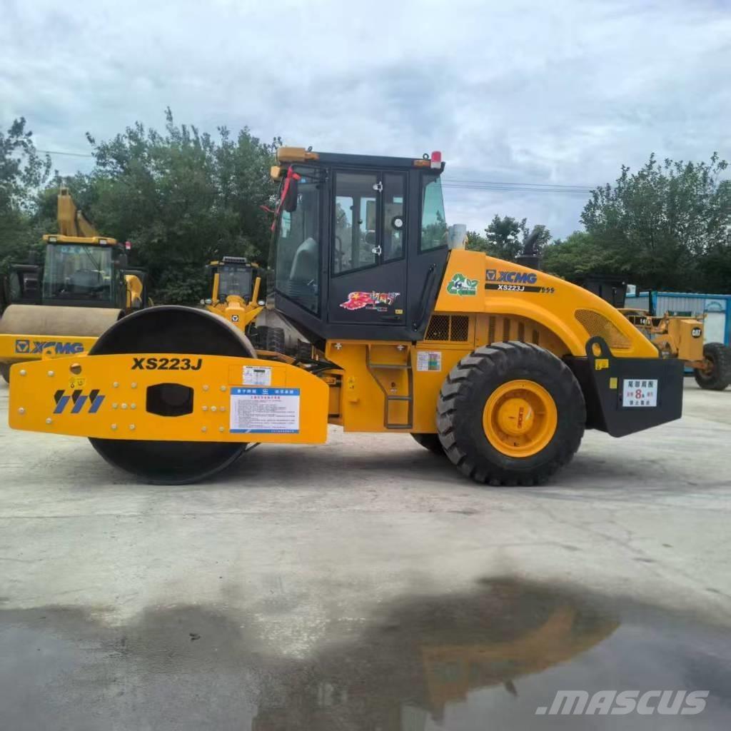 XCMG XS 223 J Compactoare monocilindrice