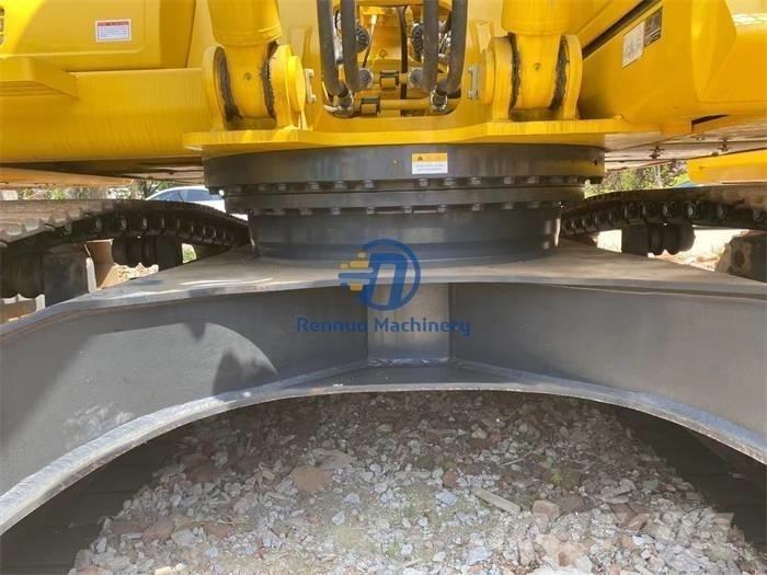 Komatsu PC360-7 Excavatoare pe șenile
