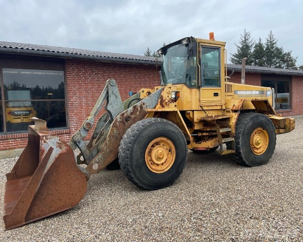 Volvo L90C Incarcator pe pneuri