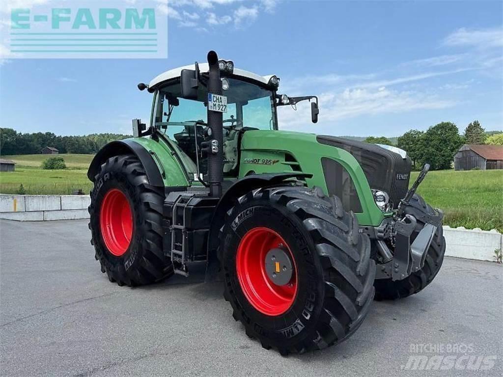 Fendt 927 vario Tractoare