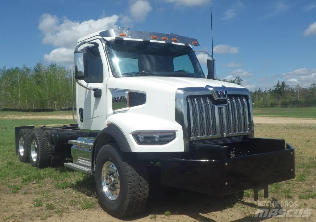Western Star 47 X Camion cabina sasiu