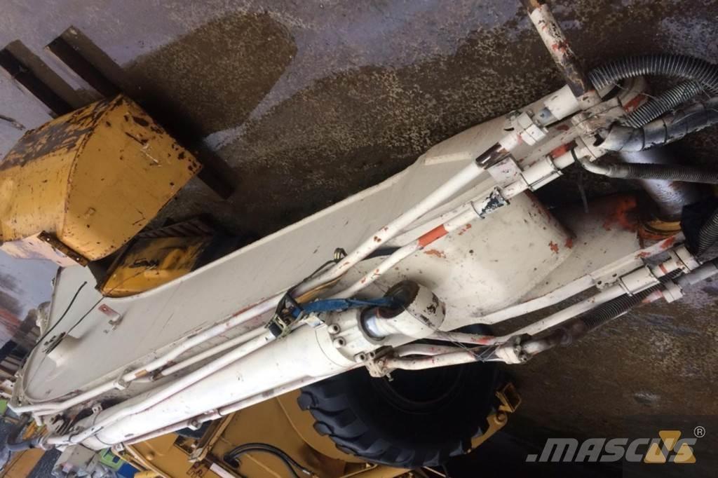 CAT Boom 330D Transport - Altele