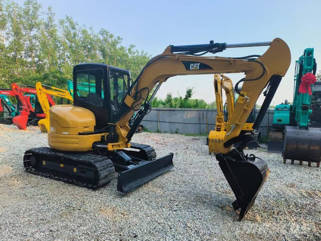 CAT 304 CR Mini excavatoare < 7t