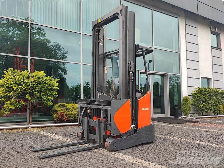 Linde R14X-03 Stivuitor cu catarg retractabil