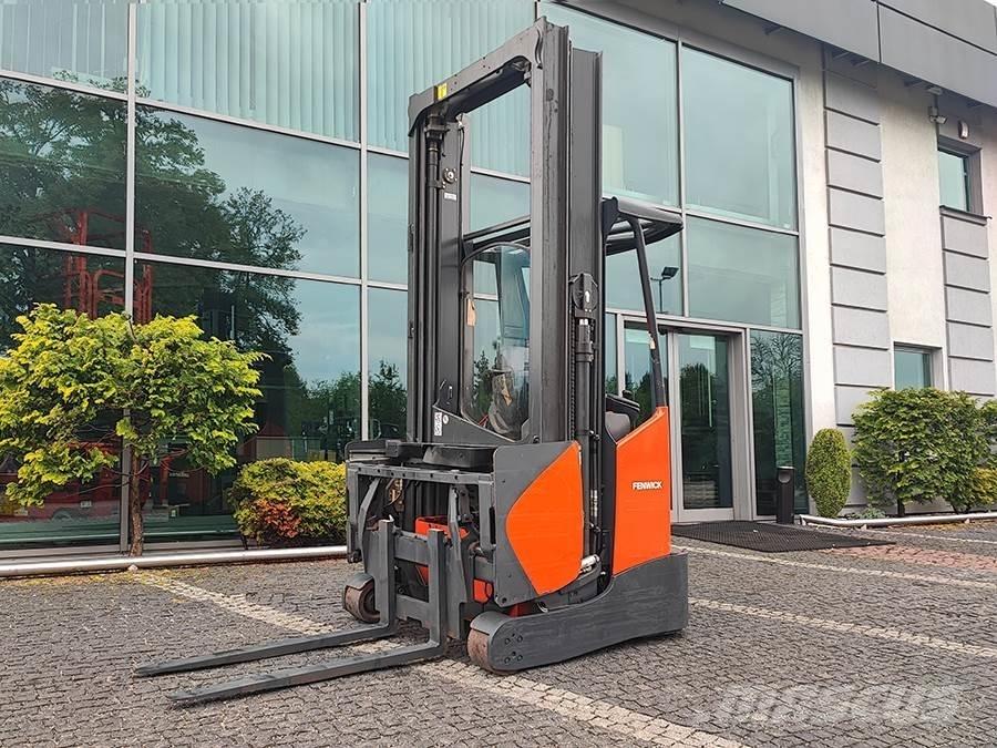 Linde R14X-03 Stivuitor cu catarg retractabil