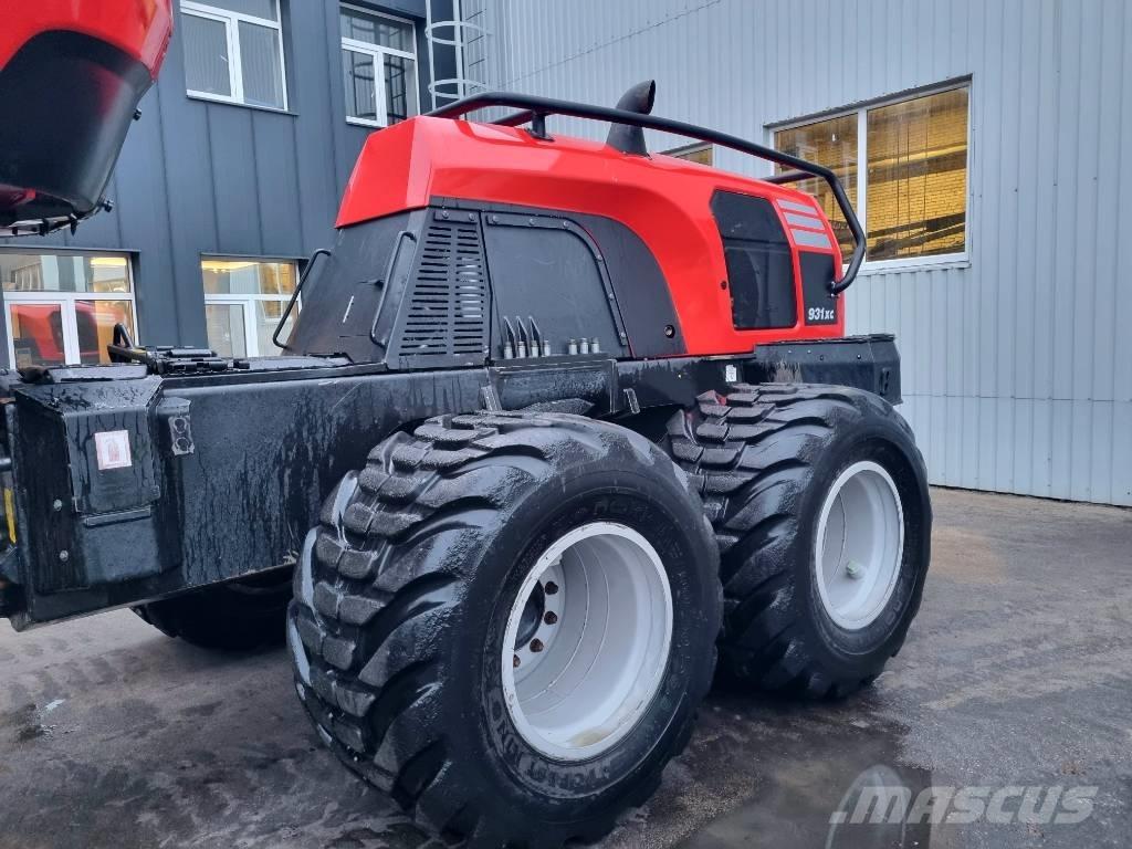 Komatsu 931 XC Combine forestiere
