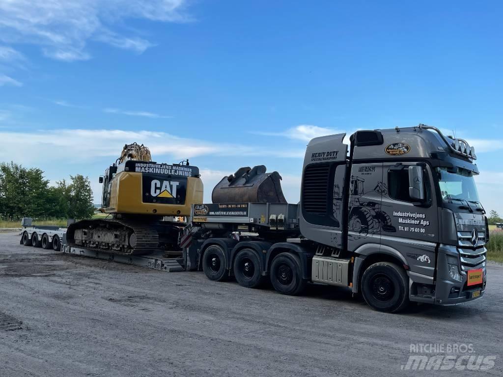 Mercedes-Benz 4158 Autotractoare