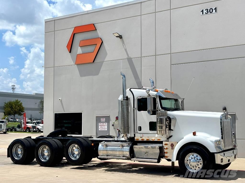Kenworth W 900 Autotractoare