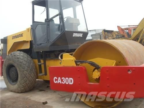 Dynapac CA 30 D Compactoare monocilindrice