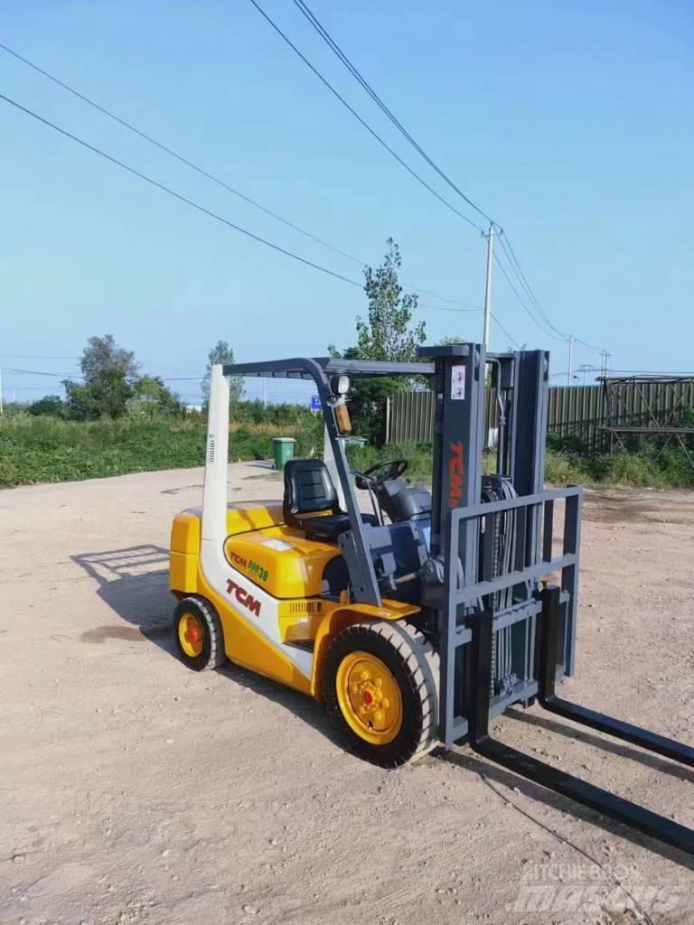 TCM FD30 Stivuitor diesel