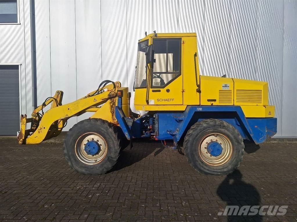 Schaeff SKS 661 Incarcator pe pneuri