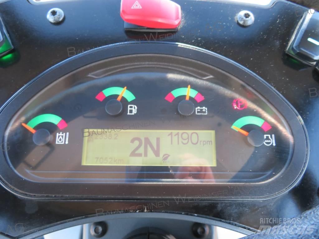 CAT 906M Incarcator pe pneuri