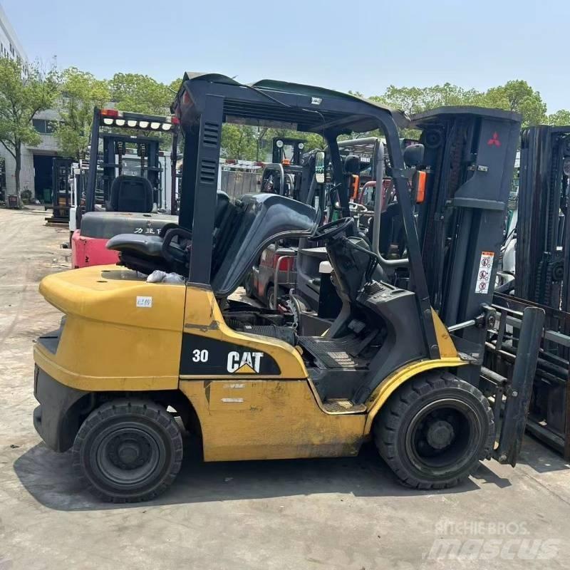 CAT 30 Stivuitor diesel