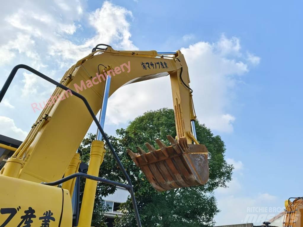 Komatsu PC 350 Excavatoare pe șenile
