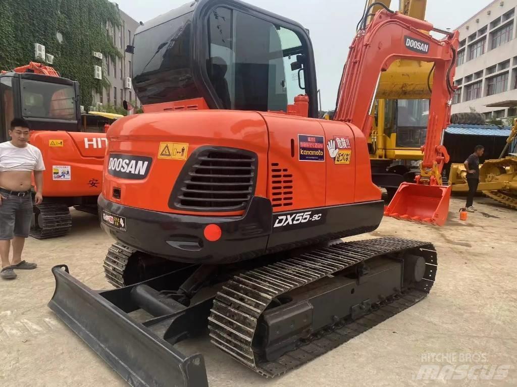 Doosan DX55-9C Excavatoare pe șenile
