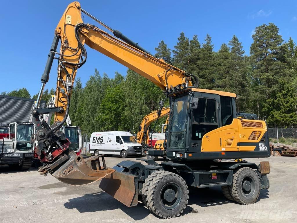 Hyundai HW 180 Excavatoare cu roti